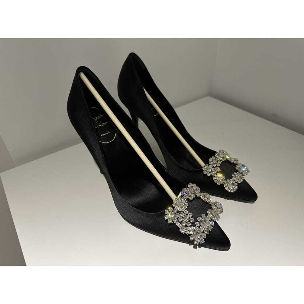 Roger Vivier Flower Strass Buckle cloth heels - image 3