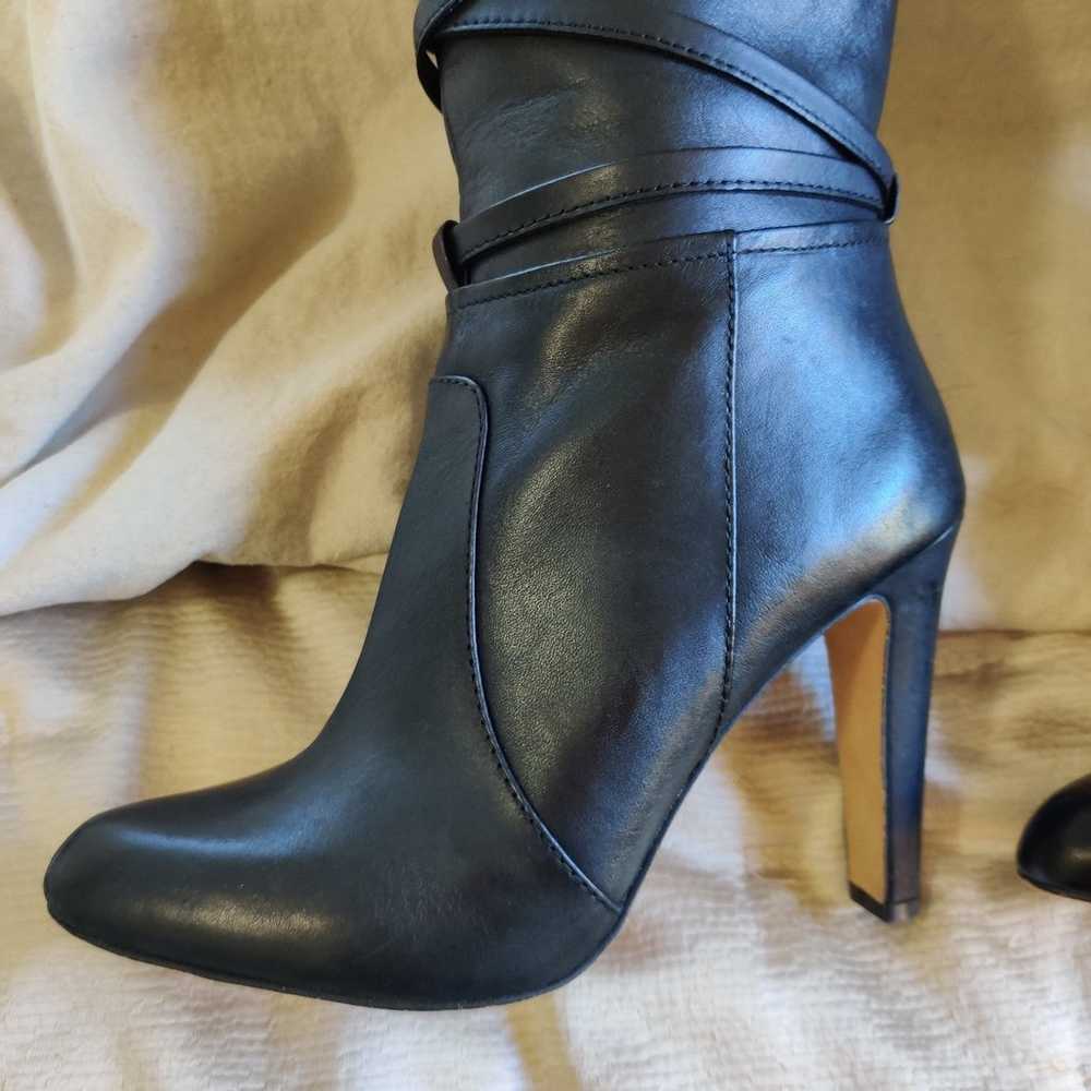 Sexy Vince Camuto Boots Sz 9 - image 3