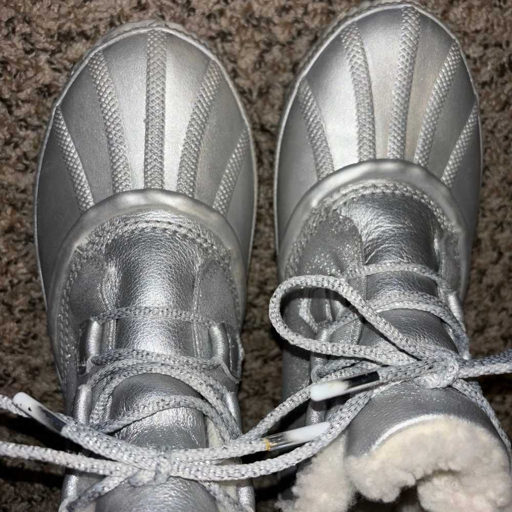 Sorel X Disney Frozen waterproof silver boots - image 10