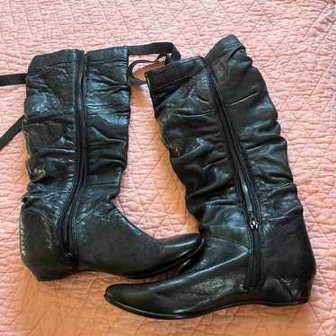 Diba soft leather boots size 7 - image 1
