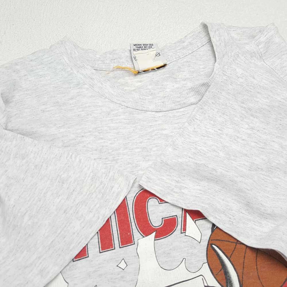 Chicago Bulls × Nutmeg × Vintage CHICAGO BULLS Am… - image 7