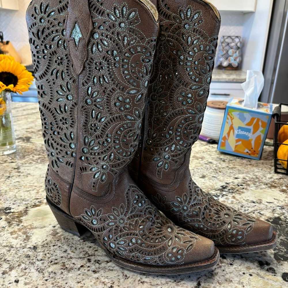 Corral Boots size 9 - image 2