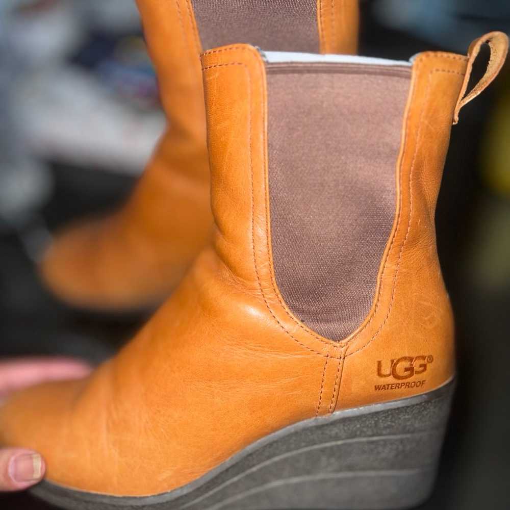 Ugg boots leather - image 1