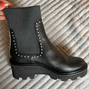 NEW Dolce Vita Booties shops / Denali