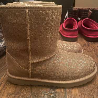 ugg leopard boots