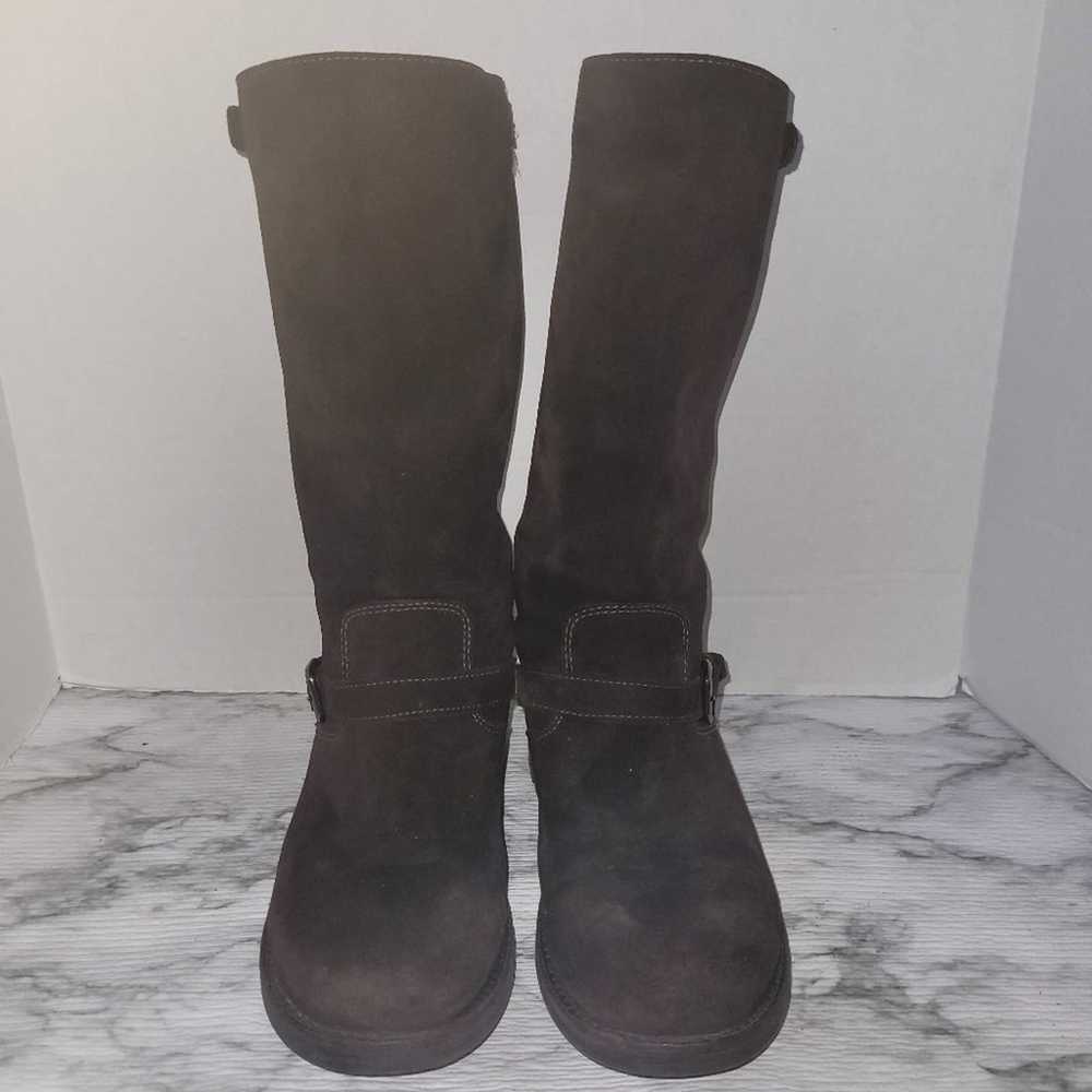 La Canadienne brown suede boots. Size 7.5 - image 2