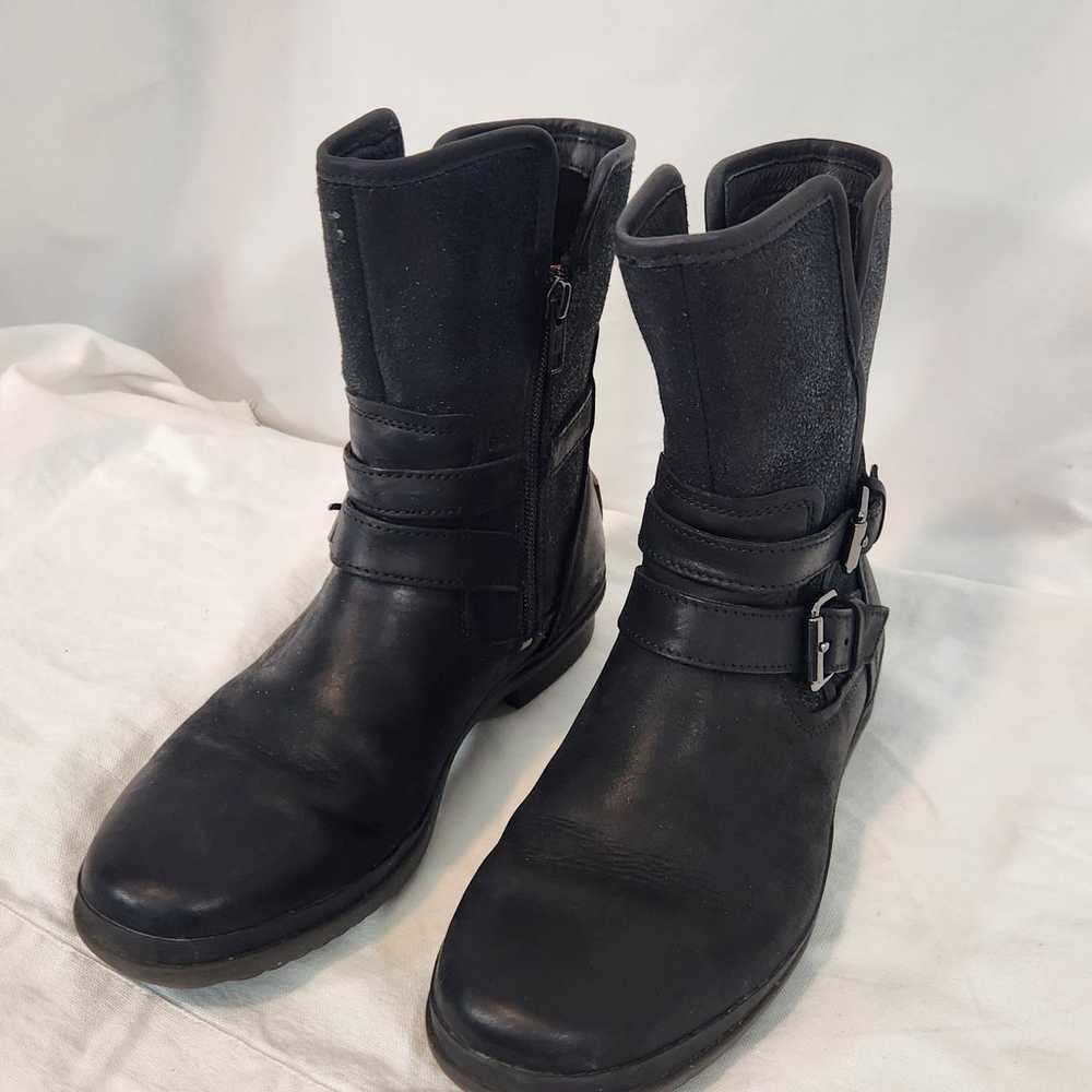 UGG Simmens waterproof leather boots womens 7 - image 10