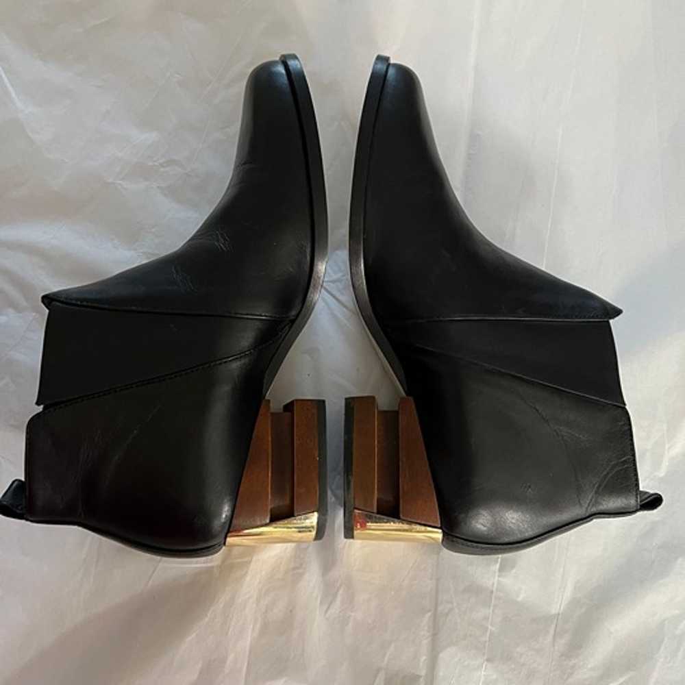 Fleur De Rosee Women's Black Chelsea Boots. - image 6