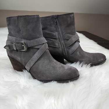 Zodiac Size 9 Sammi Grey Suede Booties - image 1