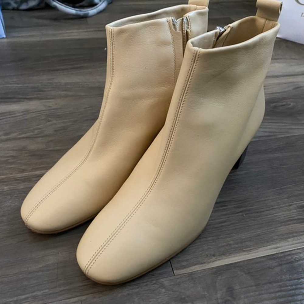 Everlane leather boots yellow 7.5 - image 2