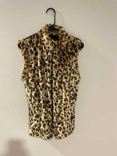 20471120 × Beauty Beast × Streetwear Leopard Print