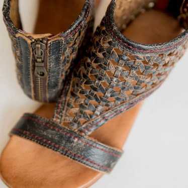 BedStu Kimberly Sandals size 9