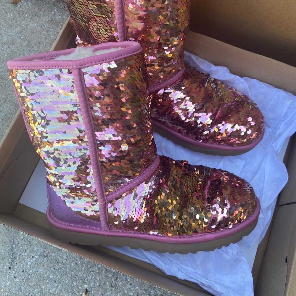 Like new pink sequin uggs - image 5