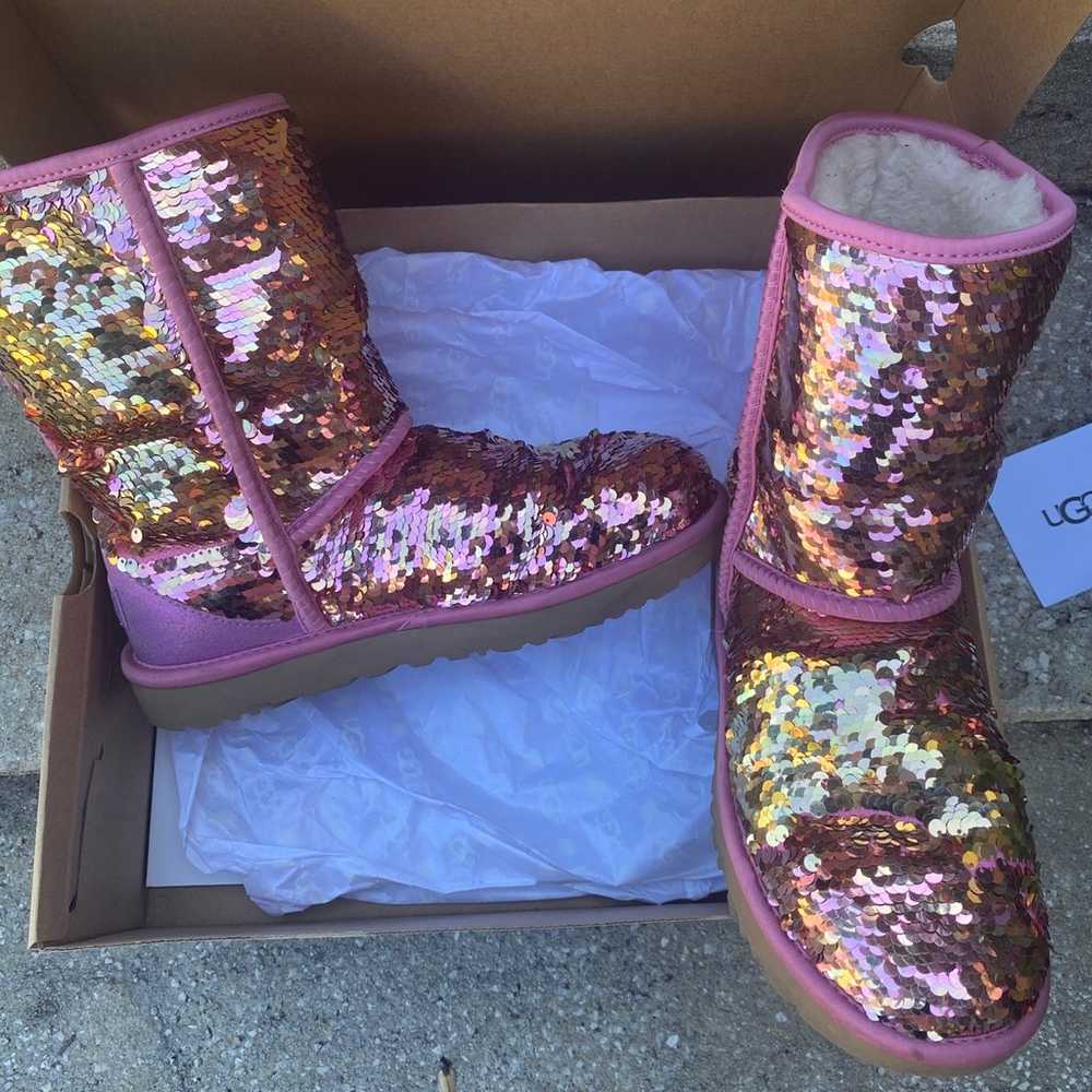 Like new pink sequin uggs - image 9