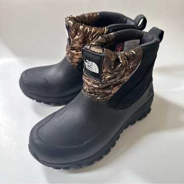 North Face Sz 5.5 black gold winter boots - image 1