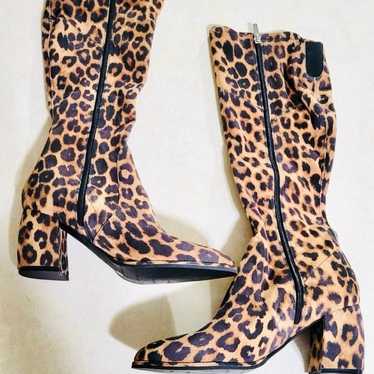 Marc Fisher Tall Stretch Leopard Chunky Heel Side… - image 1