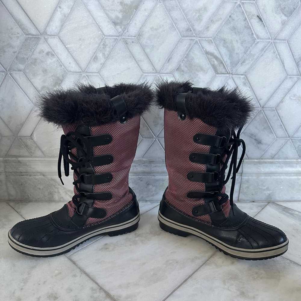 Size 8.5 Women’s Sorel Tofino Black and Pink Faux… - image 2