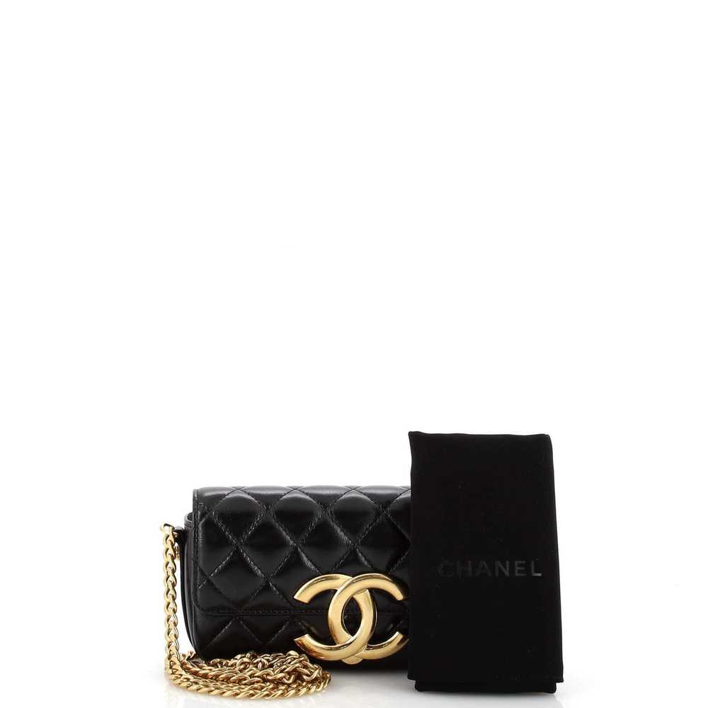 Chanel Giant CC Flap Phone Holder with Chain Quil… - image 2