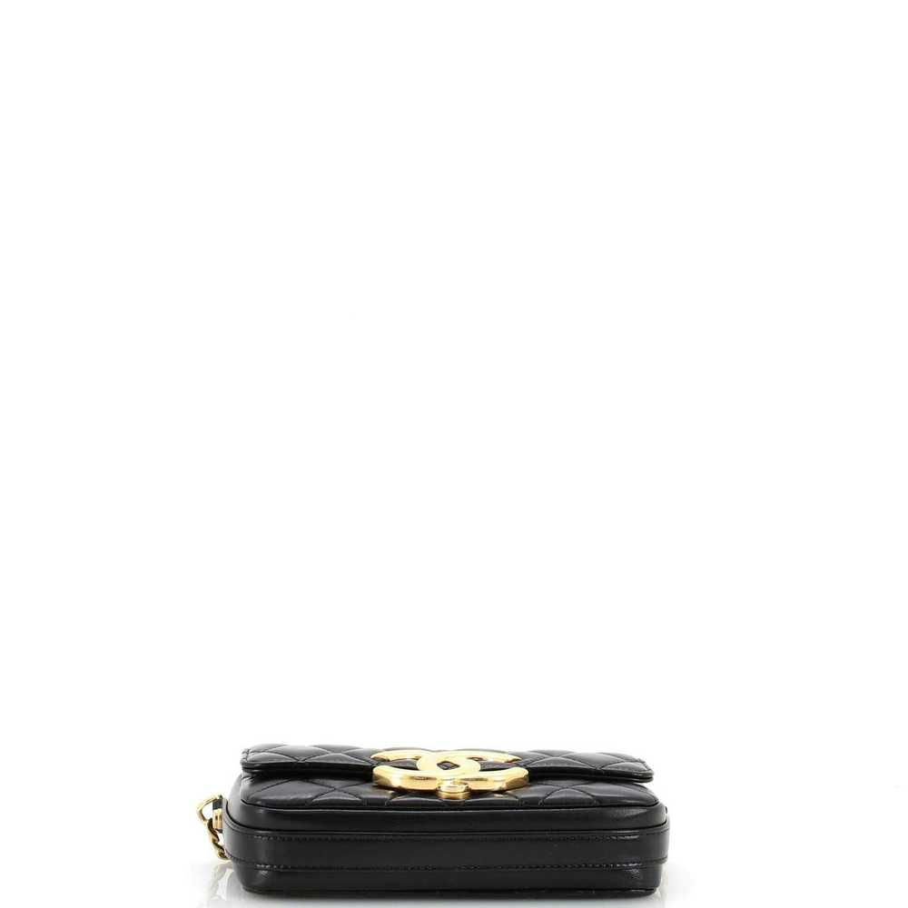 Chanel Giant CC Flap Phone Holder with Chain Quil… - image 5