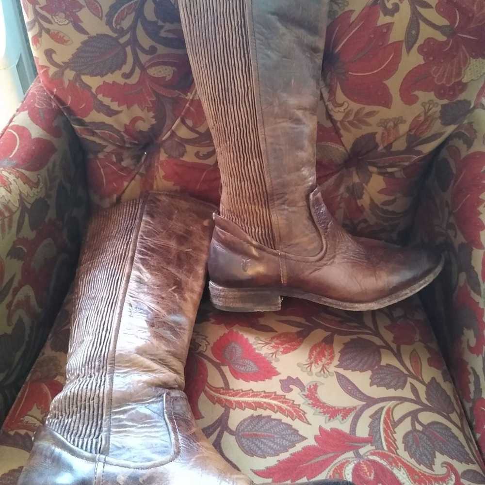 Frye boots size 8 1/2 - image 1