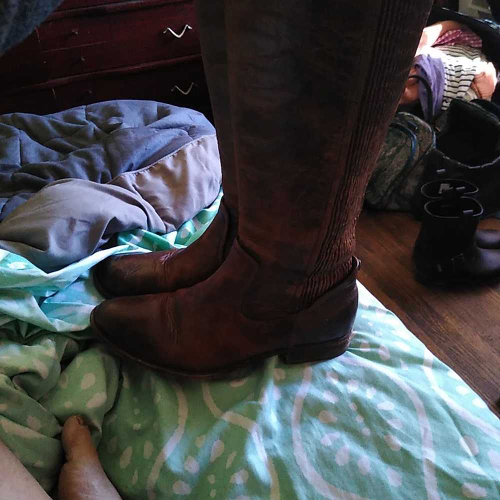 Frye boots size 8 1/2 - image 3