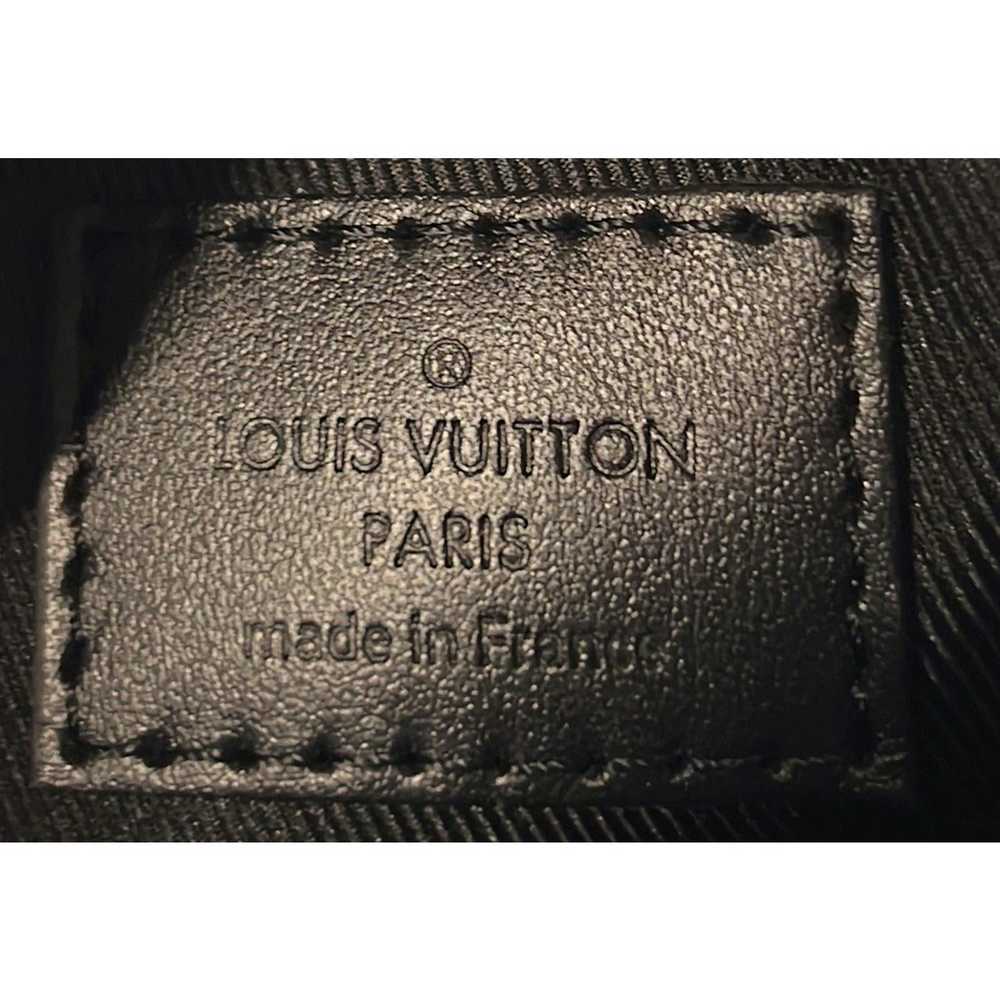 Louis Vuitton S Lock Vertical Wearable Wallet Mon… - image 8