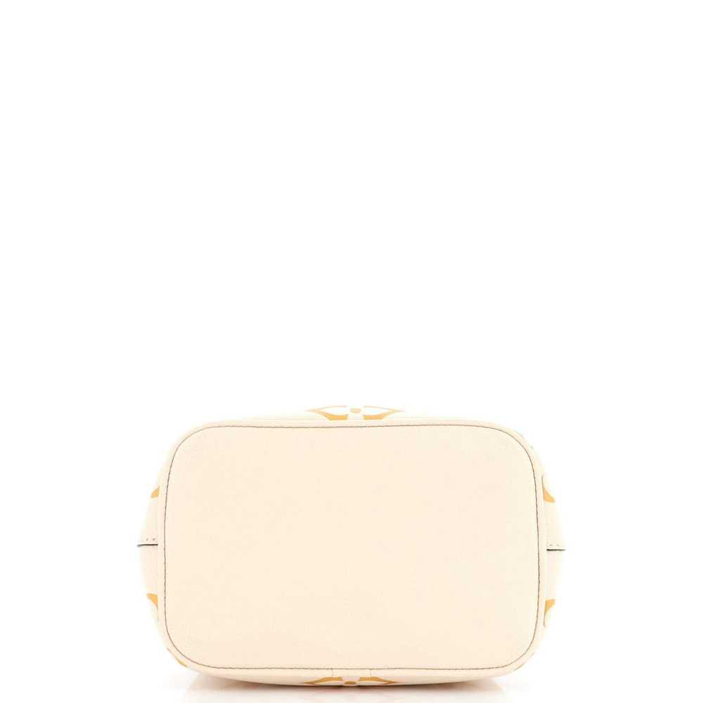 Louis Vuitton NeoNoe Handbag By The Pool Monogram… - image 4