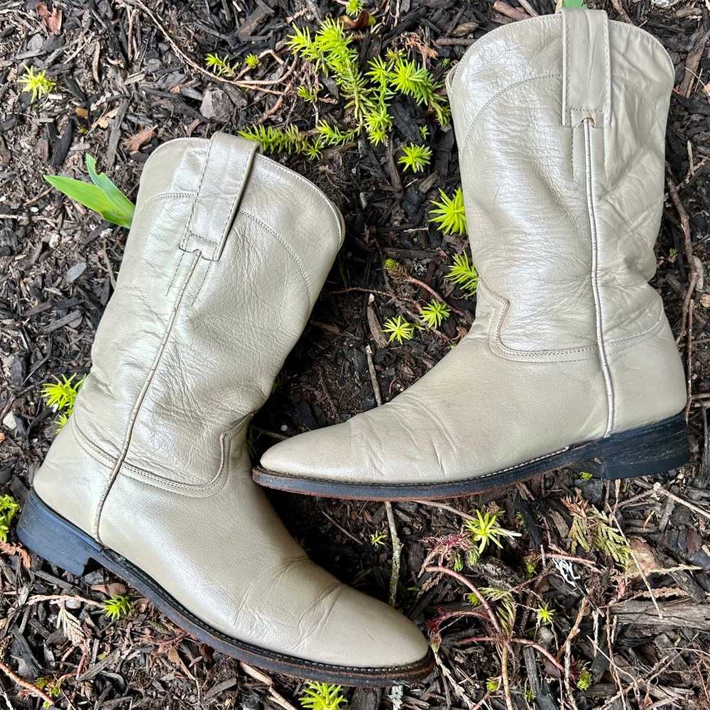 90s beige cowboy boots - image 3