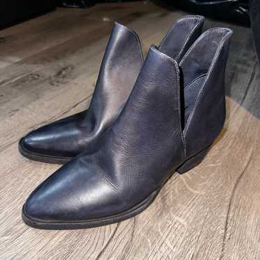 Free People Booties 7 NEW