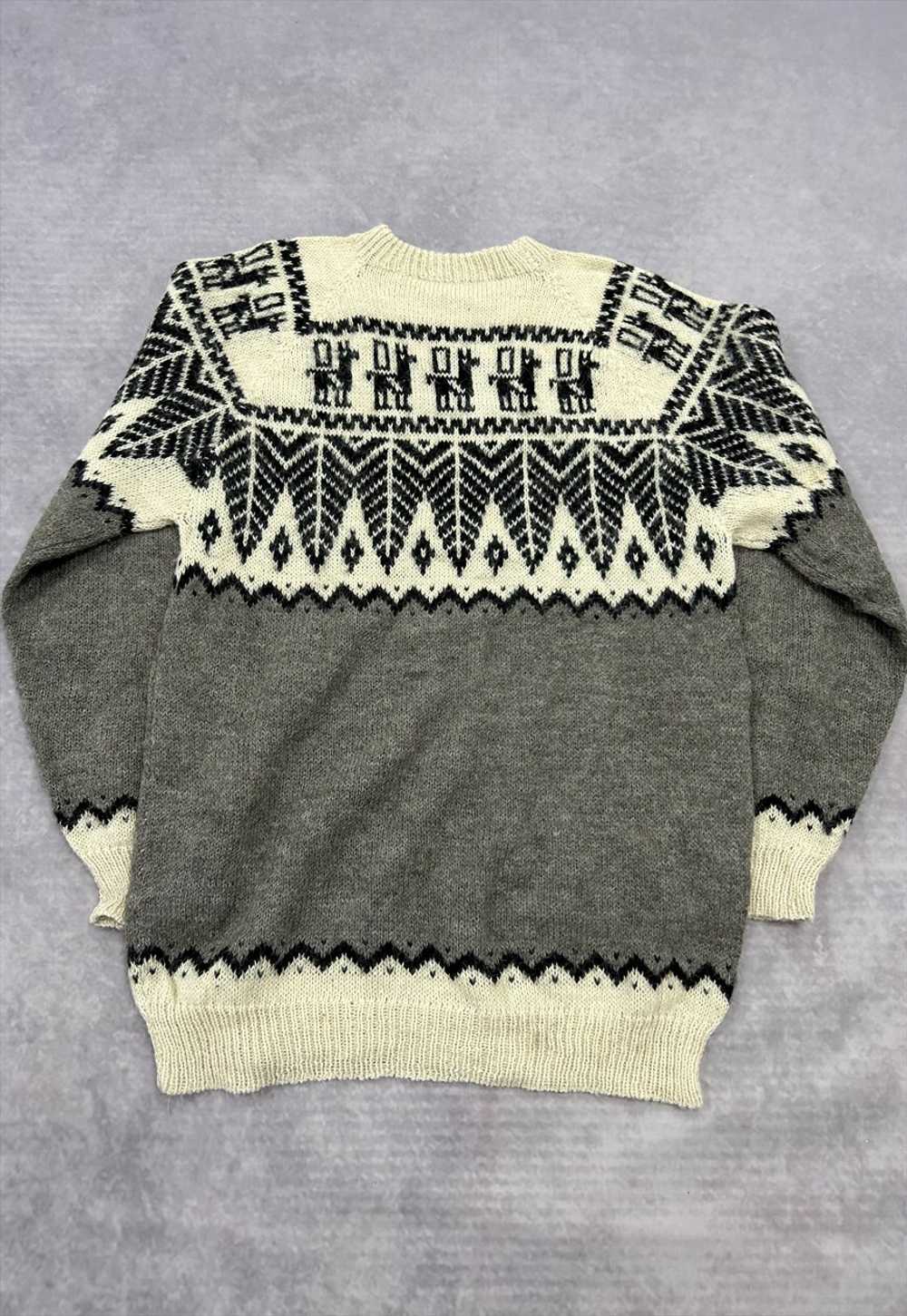 Vintage Knitted Jumper Abstract Llama Patterned K… - image 5
