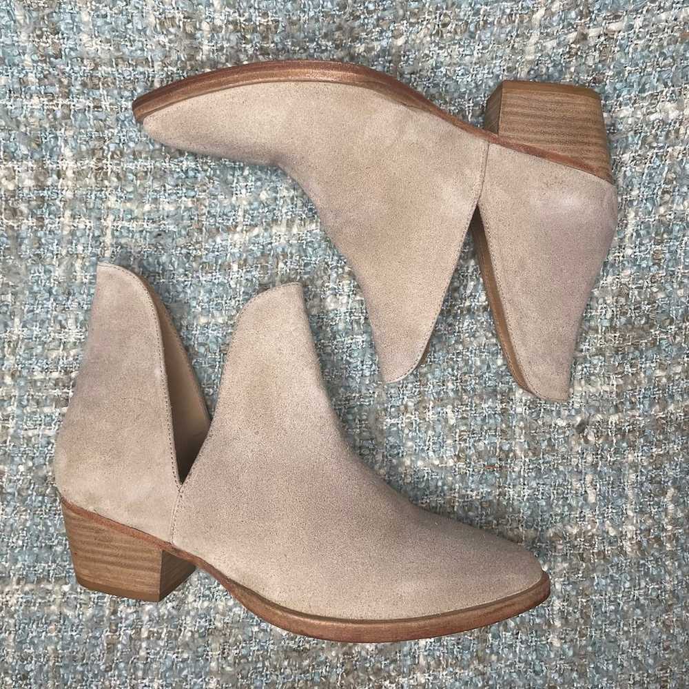 Free People Charm Double V Ankle Boot in Camel Su… - image 7