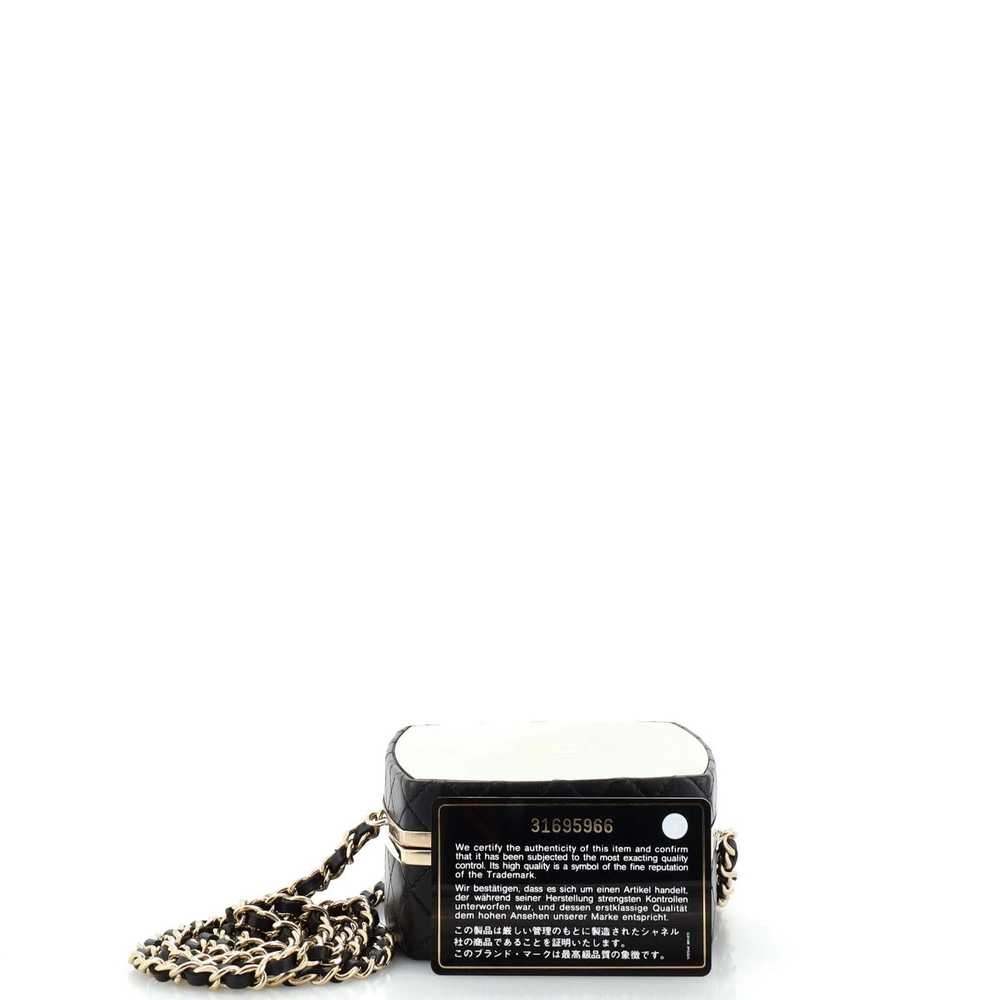 Chanel CC Make-Up Box Clutch with Chain Quilted L… - image 2