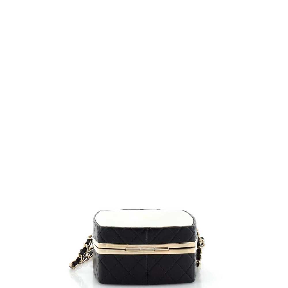 Chanel CC Make-Up Box Clutch with Chain Quilted L… - image 4