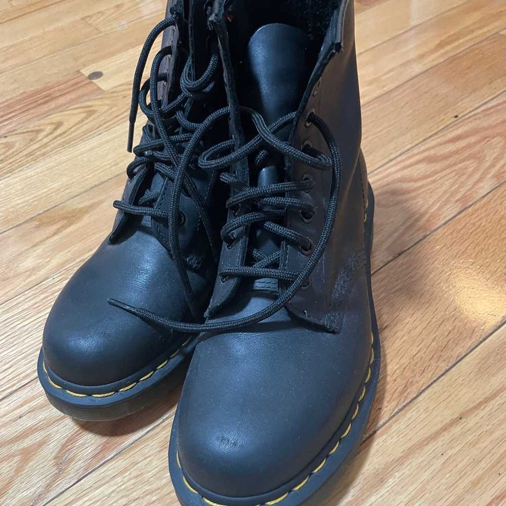 Doc martens size 6 - image 2