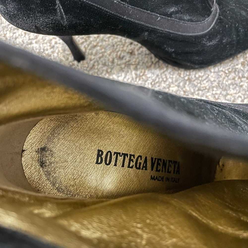 Vintage Bottega Veneta velvet bootie heels - image 5