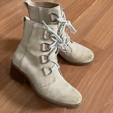 Sorel Cate Lace Up Boots