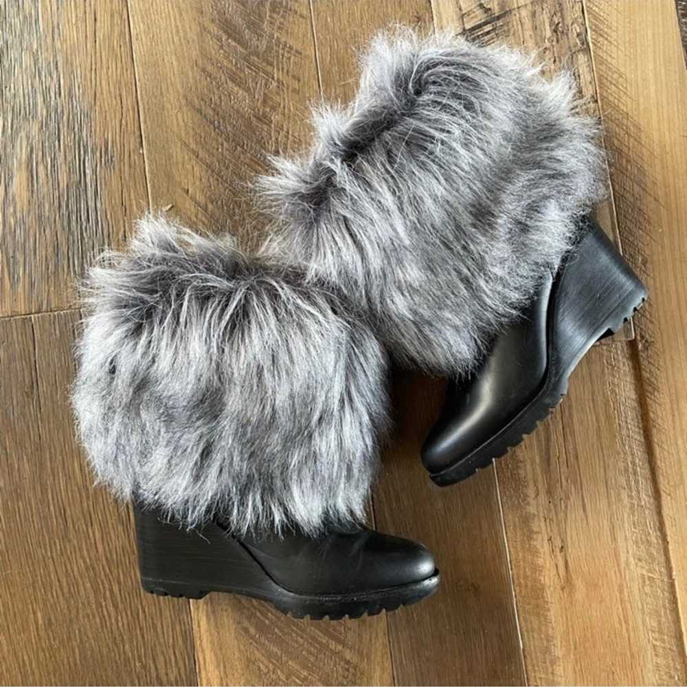 Sorel Park City Fur Wedge Boots Wm 6 - image 4
