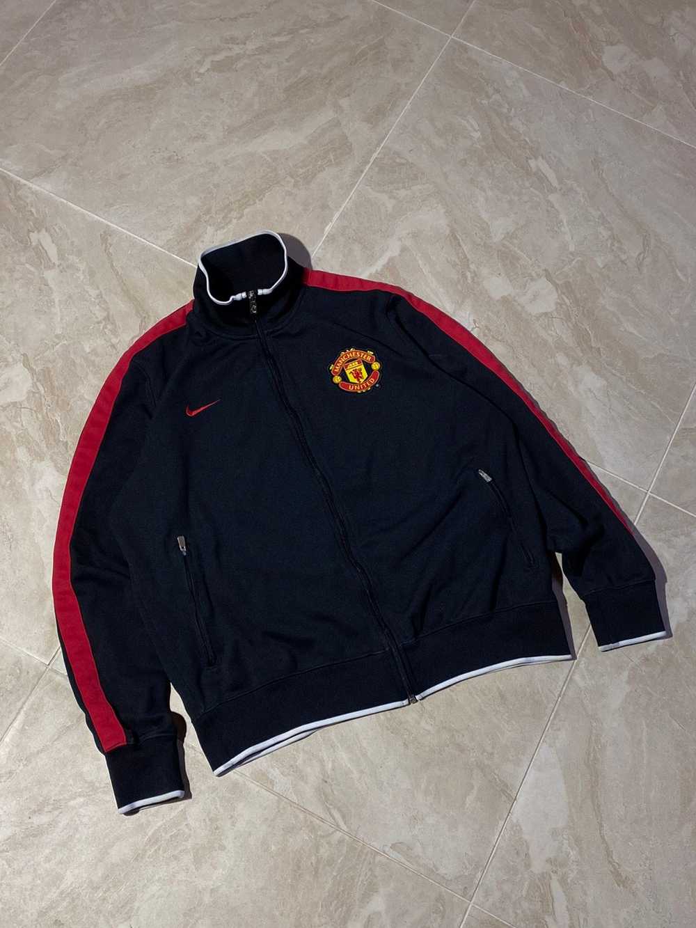Manchester United × Nike × Streetwear Nike Manche… - image 3