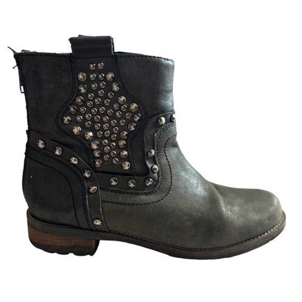 Black Distressed Studded Silver Booties Leather S… - image 5