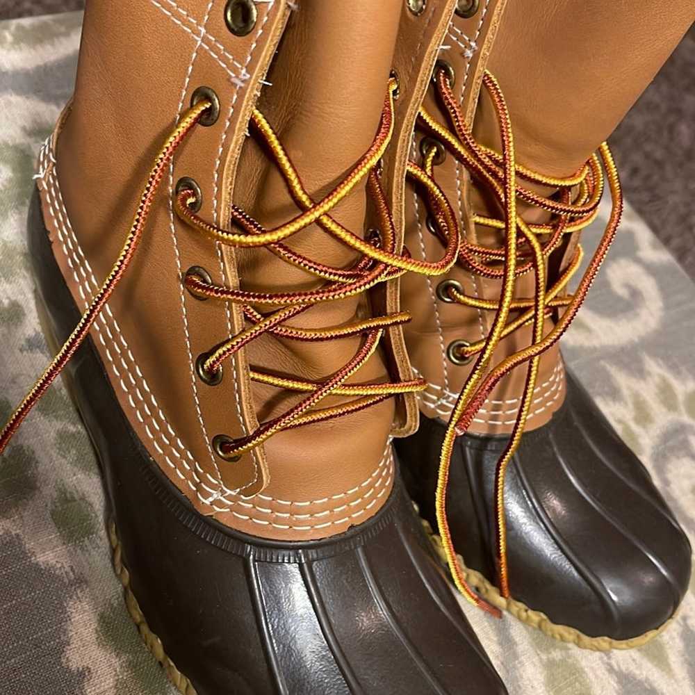 Women’s Bean Boots, 8", size 8 - image 1