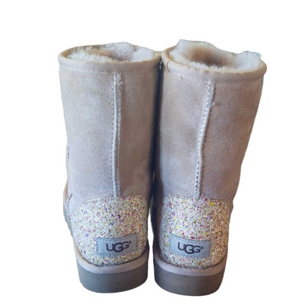 Ugg Classic Short Bootie W/ Sparkle Heel Size 6 - image 2
