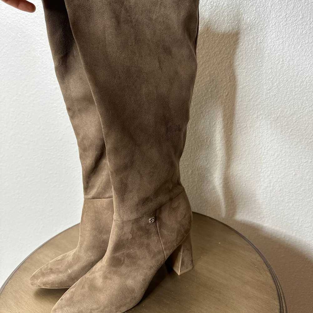 NEW Bandolino Thigh High Tall Boots Heels Suede S… - image 3