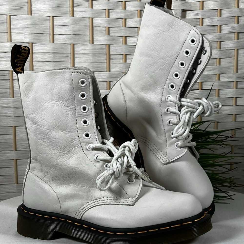 NWOT- Dr. Martens White 1460 Pascal White Soft Le… - image 1