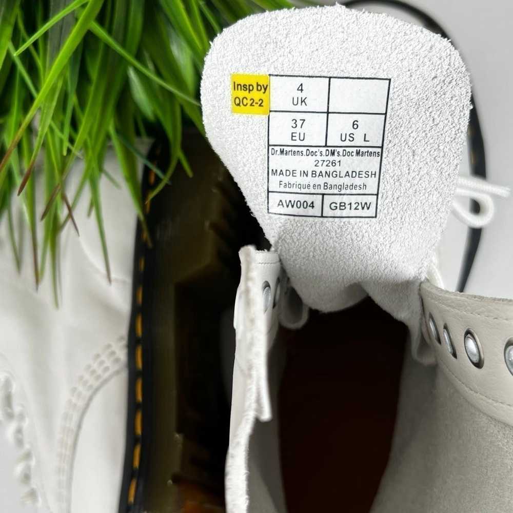 NWOT- Dr. Martens White 1460 Pascal White Soft Le… - image 4