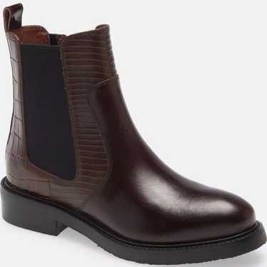 New Jeffrey Campbell Edmond Booties in brown Size 