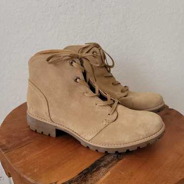 Timberland Earthkeepers Tan Suede Boots