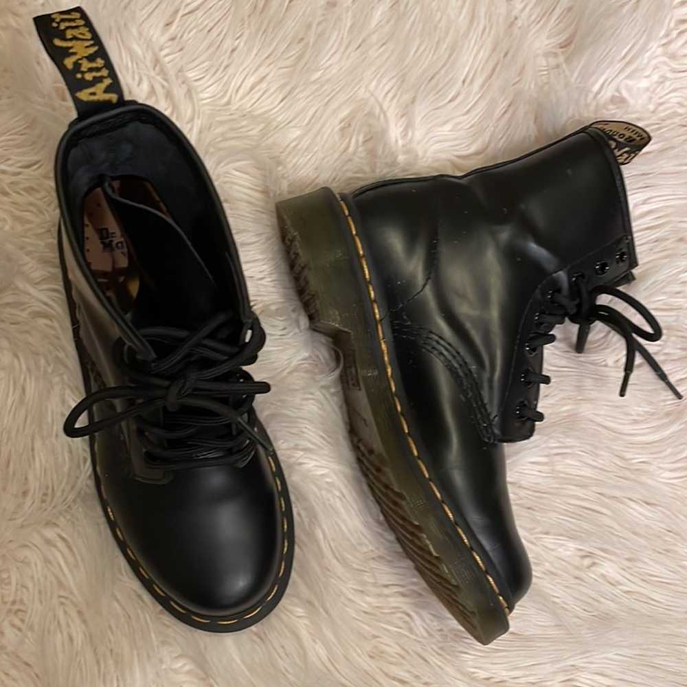 Dr. Martens  Smooth Leather Ankle Boots Sz 5 - image 2