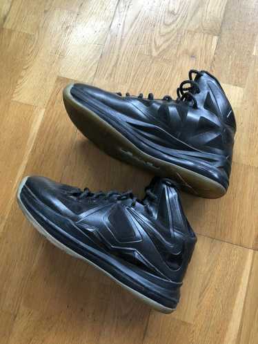 Nike NIKE LEBRON JAMES X 10 RARE ALL BLACK BASKETB