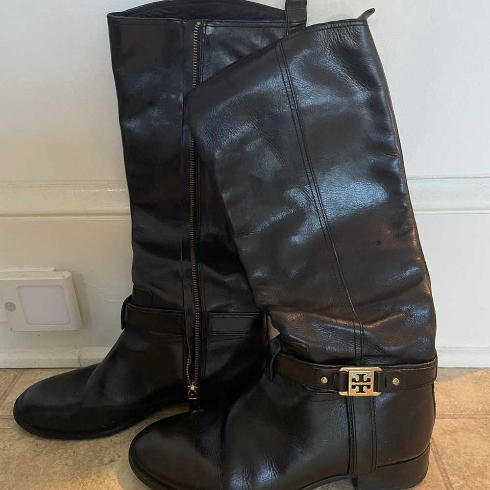 Tory Burch black leather riding boots - 9 - image 2