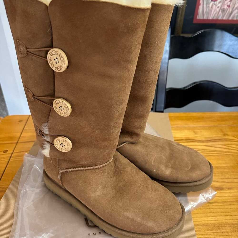 Ladies UGG Bailey Button Triplet 1873 Chestnut Bo… - image 11